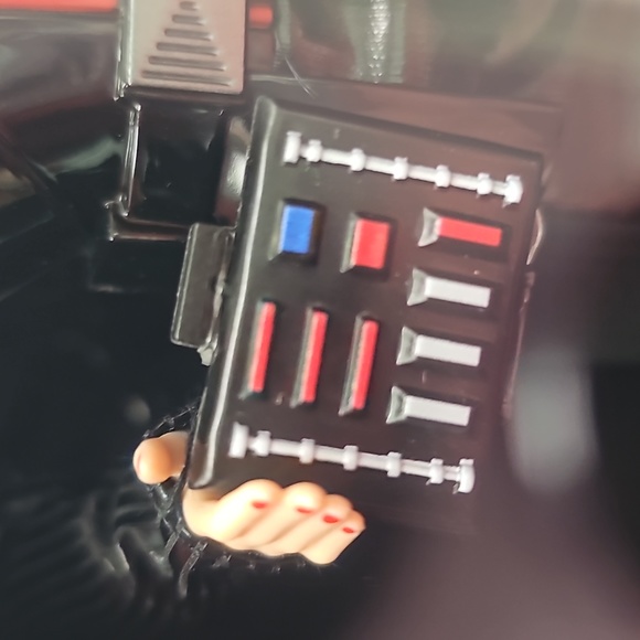 Brand New Unopened Collector's Star Wars Barbie Darth Vader - Picture 7 of 7